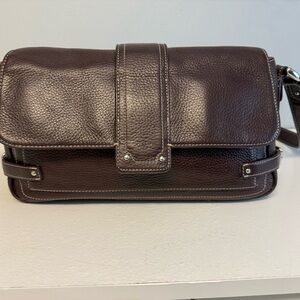 Tignanello Brown Pebbled Leather Shoulder Bag Crossbody Organizer Flap Purse EUC